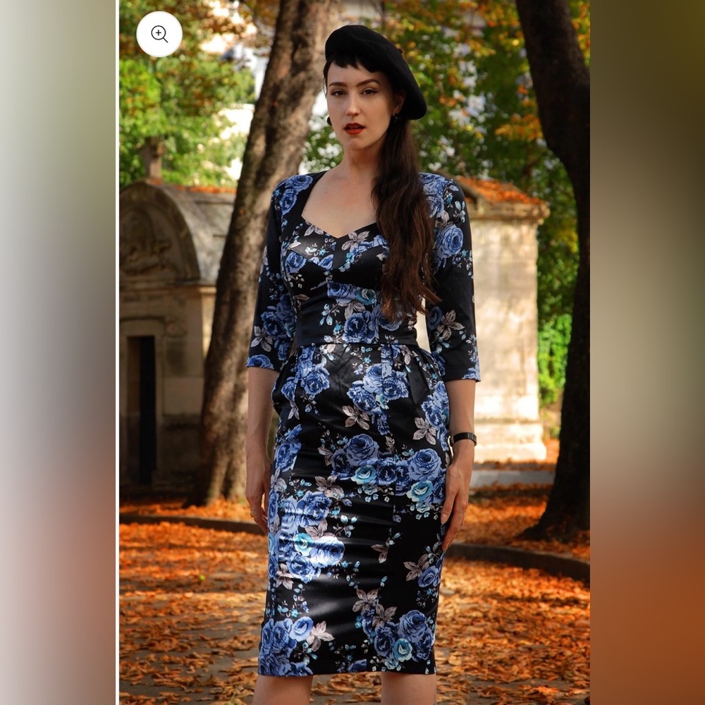 Mona Vintage Vamp Wiggle Dress in Gothic Blue Roses Satin- Large